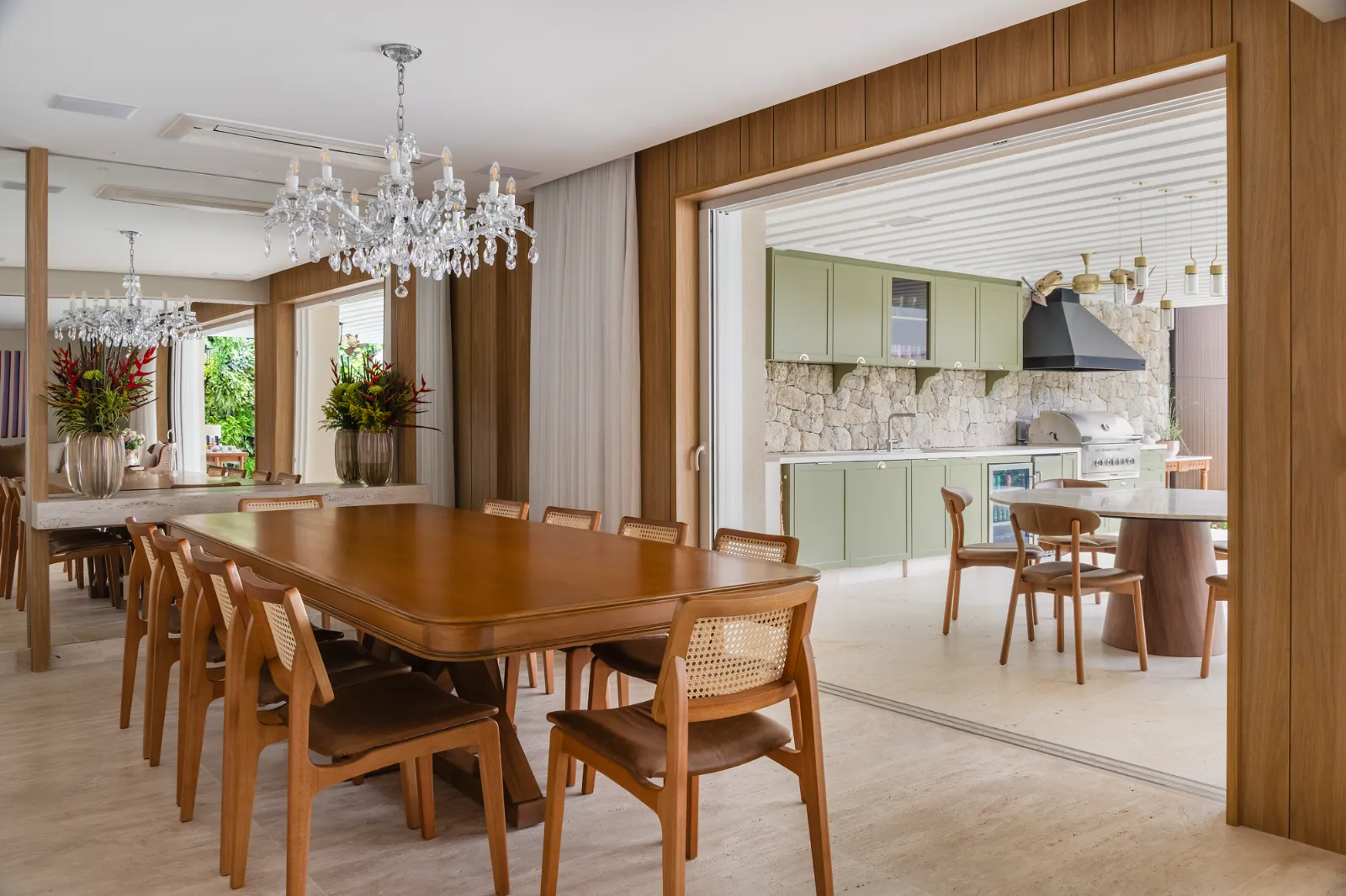 Sala de jantar para receber, projeto Dan Barros