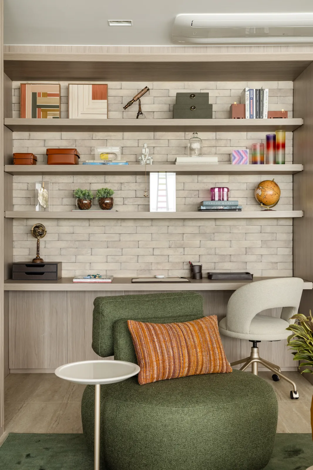 Apartamento Tangará, home office integrado